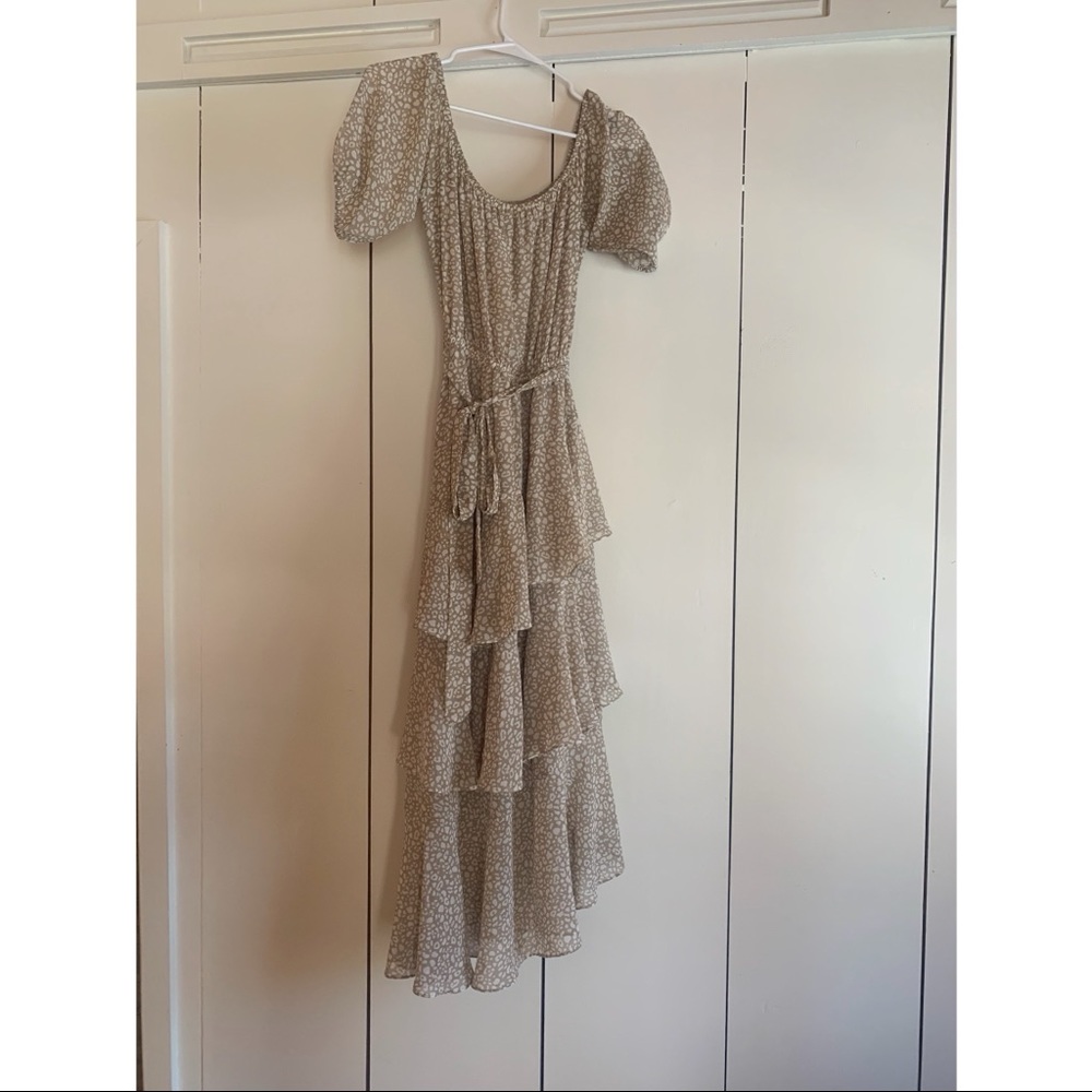 Off the shoulder dress - Picture 2 of 3